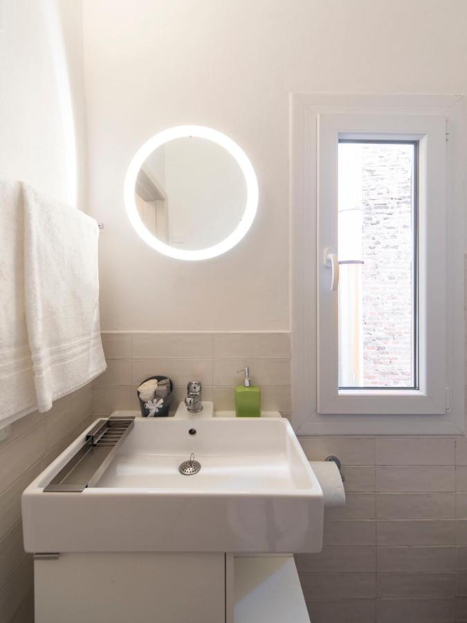 Reggio Center Lovely Apartments Reggio Emilia Ngoại thất bức ảnh