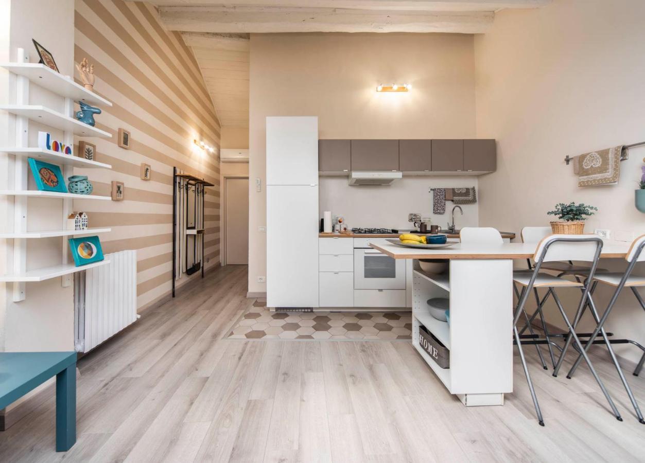 Reggio Center Lovely Apartments Reggio Emilia Ngoại thất bức ảnh